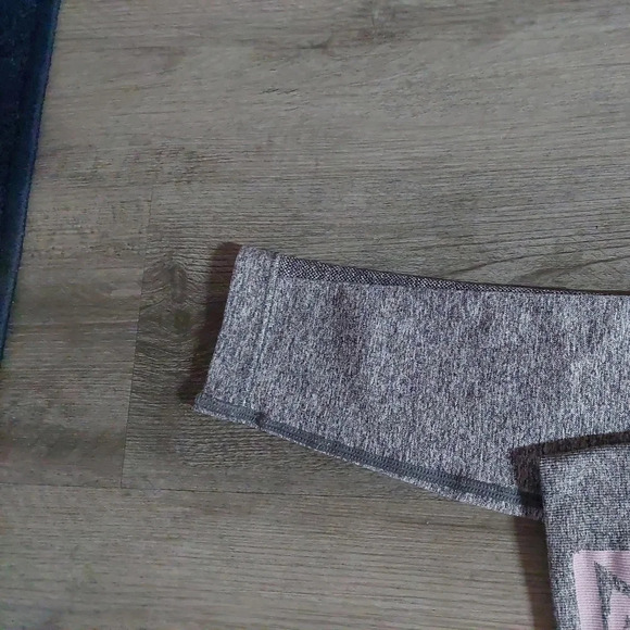 Gymshark High Rise Flex Leggings womens size xsmall - Picture 4 of 5